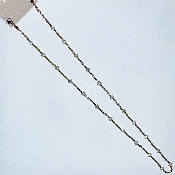 Mask Chain Chico’s NWT gold and pearl mask chain/glasses chain - Picture 9 of 11